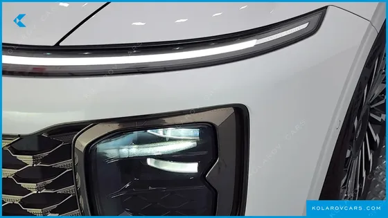 HYUNDAI GRANDEUR 2,5 GASOLINE 2WD