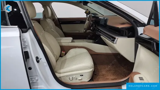 HYUNDAI GRANDEUR 2,5 GASOLINE 2WD