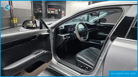 HYUNDAI GRANDEUR 2,5 GASOLINE 2WD