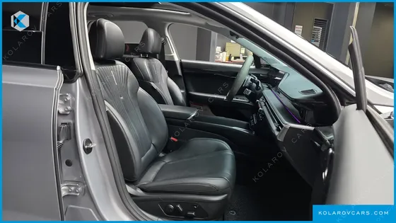 HYUNDAI GRANDEUR 2,5 GASOLINE 2WD