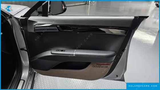 HYUNDAI GRANDEUR 2,5 GASOLINE 2WD