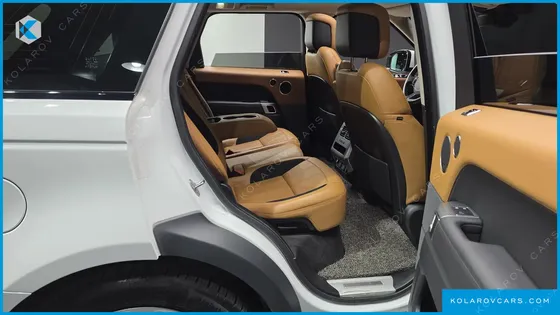 LAND ROVER RANGE ROVER SPORT D300 HSE DYNAMIC