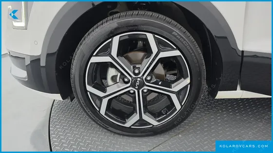 KIA NIRO SIGNATURE