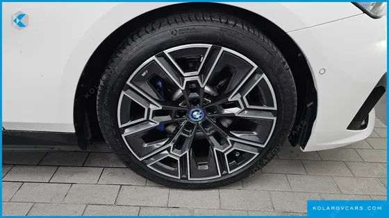 BMW 5 SERIES 530E M SPORT