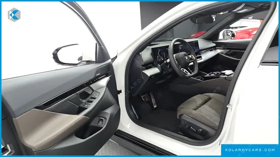 BMW 5 SERIES 520I M SPORT