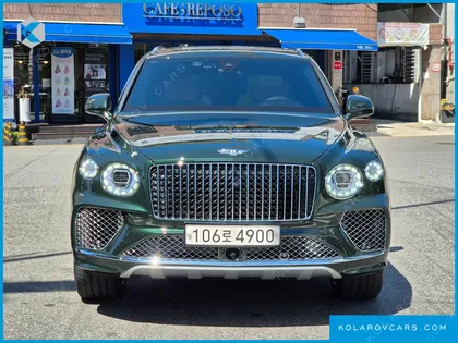 BENTLEY BENTAYGA 4.0 V8 EWB AZURE