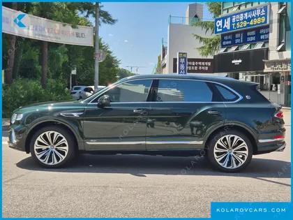 BENTLEY BENTAYGA 4.0 V8 EWB AZURE