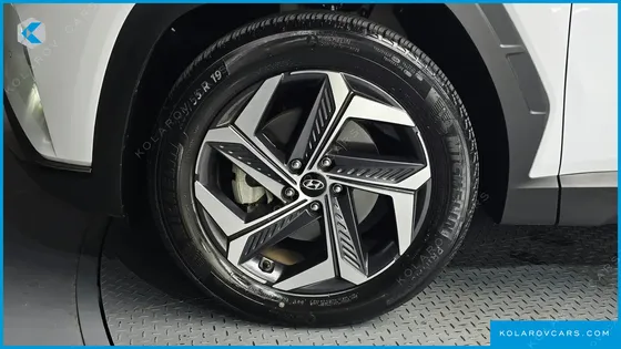 HYUNDAI TUCSON GASOLINE 1.6 TURBO 2WD