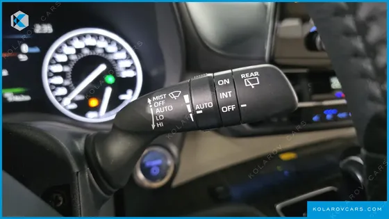 TOYOTA SIENNA 2.5 HYBRID 2WD