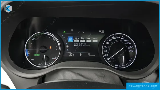TOYOTA SIENNA 2.5 HYBRID 2WD