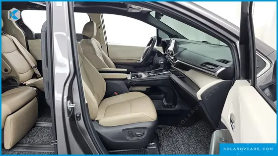 TOYOTA SIENNA 2.5 HYBRID 2WD