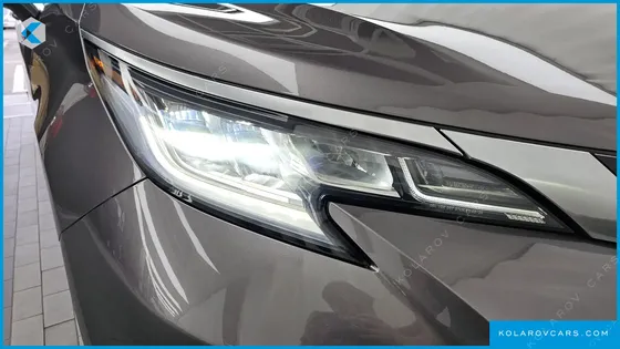 TOYOTA SIENNA 2.5 HYBRID 2WD