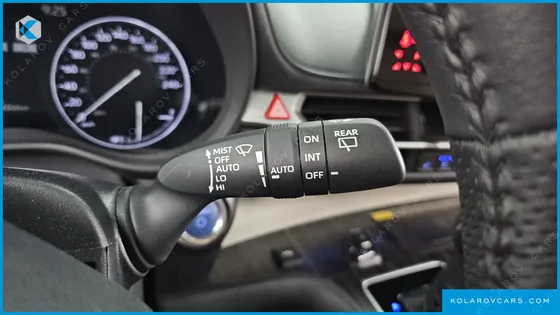 TOYOTA SIENNA 2.5 HYBRID 2WD