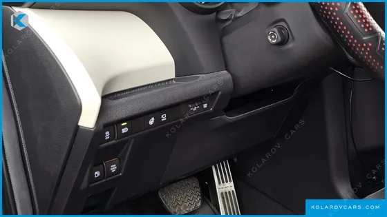 TOYOTA SIENNA 2.5 HYBRID AWD