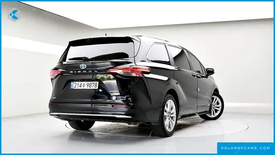 TOYOTA SIENNA 2.5 HYBRID 2WD