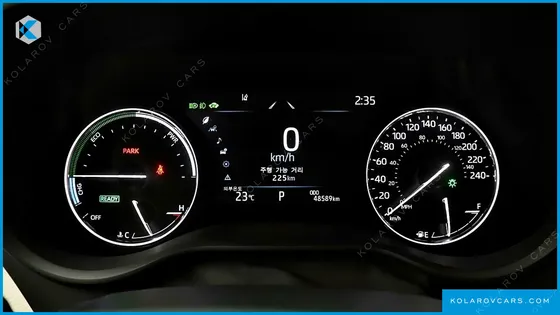 TOYOTA SIENNA 2.5 HYBRID 2WD