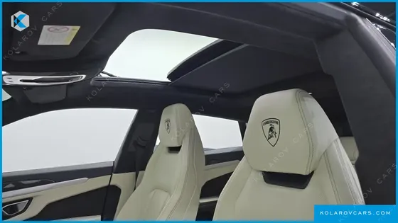 LAMBORGHINI URUS 4.0 V8