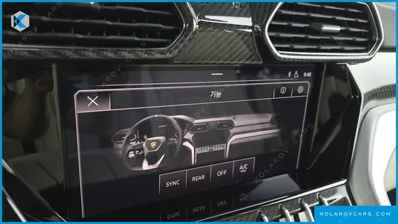 LAMBORGHINI URUS 4.0 V8