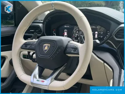 LAMBORGHINI URUS 4.0 V8 S