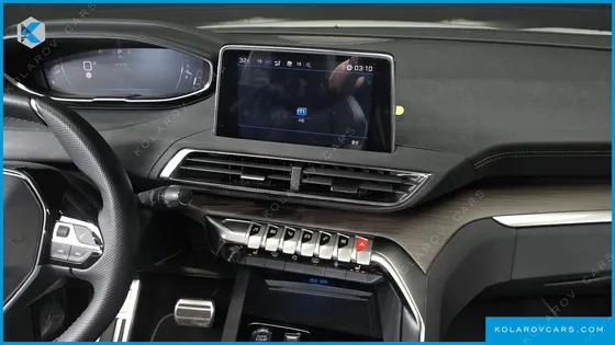 PEUGEOT 5008 1.2 PURE TECH GT