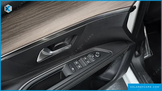 PEUGEOT 5008 1.2 PURE TECH GT