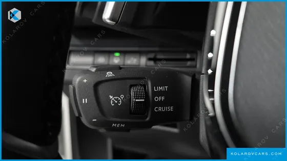 PEUGEOT 5008 1.2 PURE TECH GT