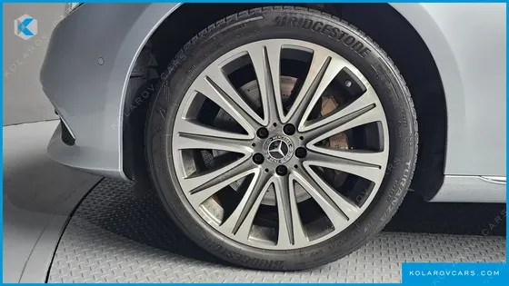 MERCEDES E-CLASS E400 4MATIC EXCLUSIVE