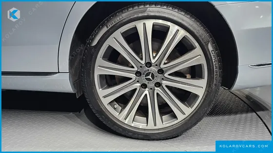 MERCEDES E-CLASS E400 4MATIC EXCLUSIVE
