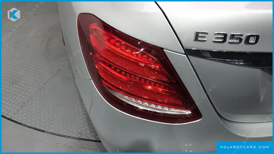 MERCEDES E-CLASS E300 AMG LINE