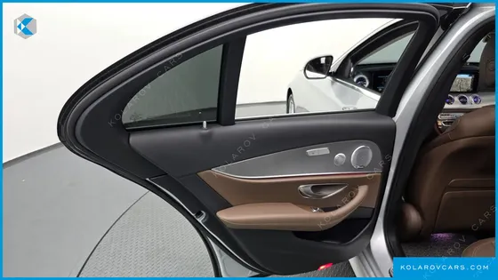 MERCEDES E-CLASS E300 AMG LINE