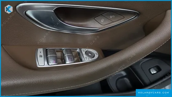 MERCEDES E-CLASS E300 AMG LINE