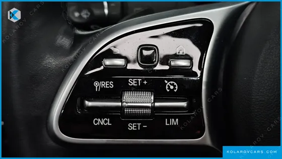 MERCEDES E-CLASS E220D 4MATIC EXCLUSIVE