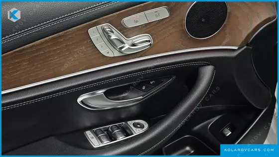 MERCEDES E-CLASS E220D 4MATIC EXCLUSIVE
