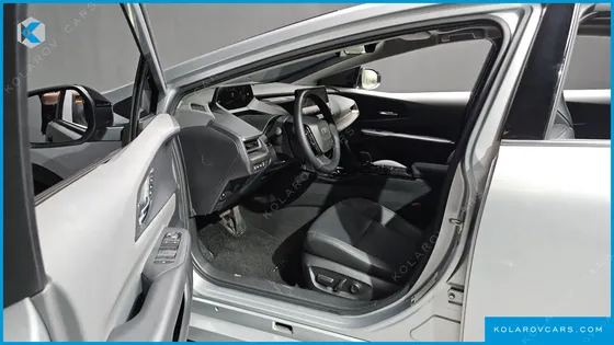 TOYOTA PRIUS 2.0 XLE