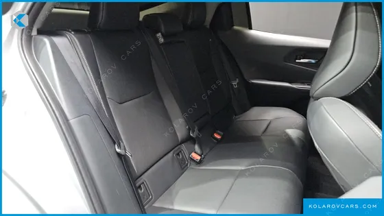 TOYOTA PRIUS 2.0 XLE