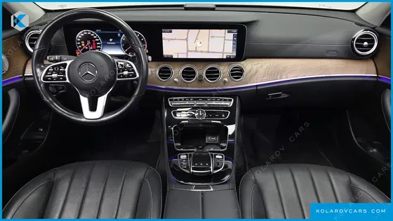 MERCEDES E-CLASS E300 4MATIC EXCLUSIVE