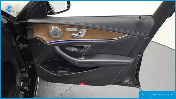 MERCEDES E-CLASS E300 4MATIC EXCLUSIVE