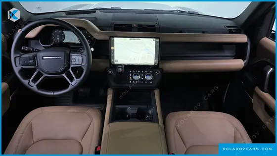 LAND ROVER DEFENDER 110 D300 X-DYNAMIC HSE