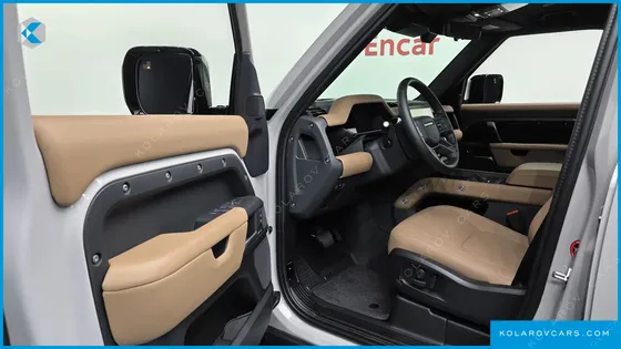 LAND ROVER DEFENDER 110 D300 X-DYNAMIC HSE