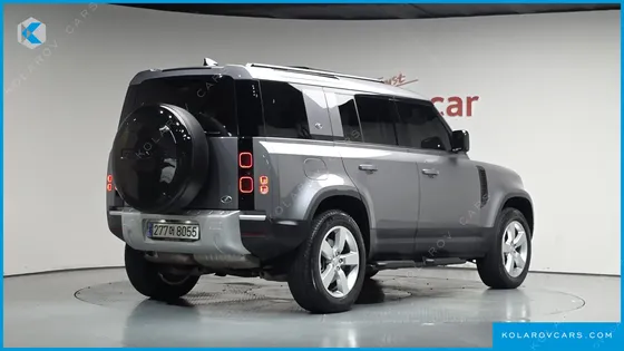 LAND ROVER DEFENDER 110 D300 HSE