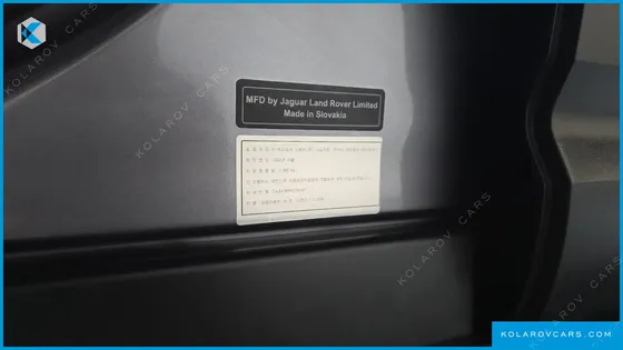 LAND ROVER DEFENDER 110 D300 HSE