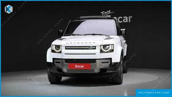LAND ROVER DEFENDER 110 P300 X-DYNAMIC SE