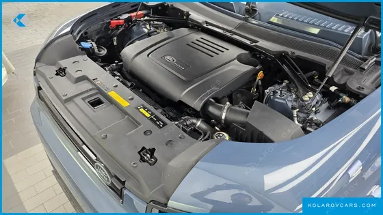 LAND ROVER DEFENDER 110 P300 X-DYNAMIC SE