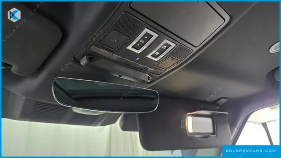 LAND ROVER DEFENDER 110 P300 X-DYNAMIC SE