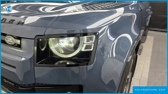 LAND ROVER DEFENDER 110 P300 X-DYNAMIC SE