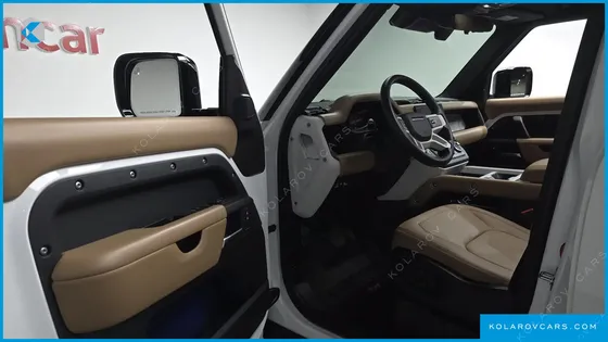 LAND ROVER DEFENDER 110 P300 X-DYNAMIC SE