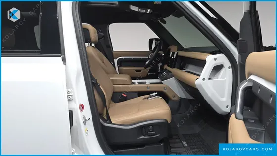 LAND ROVER DEFENDER 110 P300 X-DYNAMIC SE