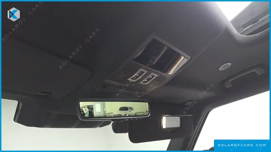 LAND ROVER DEFENDER 110 P300 X-DYNAMIC SE