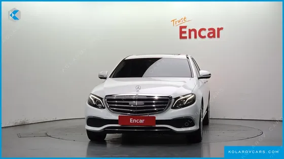 MERCEDES E-CLASS E300 4MATIC EXCLUSIVE