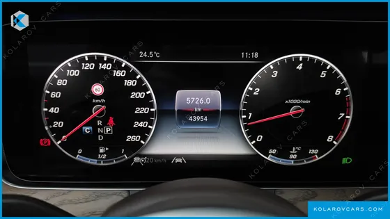 MERCEDES E-CLASS E300 4MATIC EXCLUSIVE